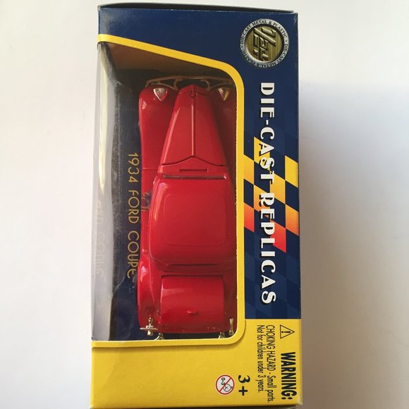 Motor Max 1:24 Collector's 1934 Ford Coupe Die-Cast Replica Car / Red Color - Picture 4 of 7